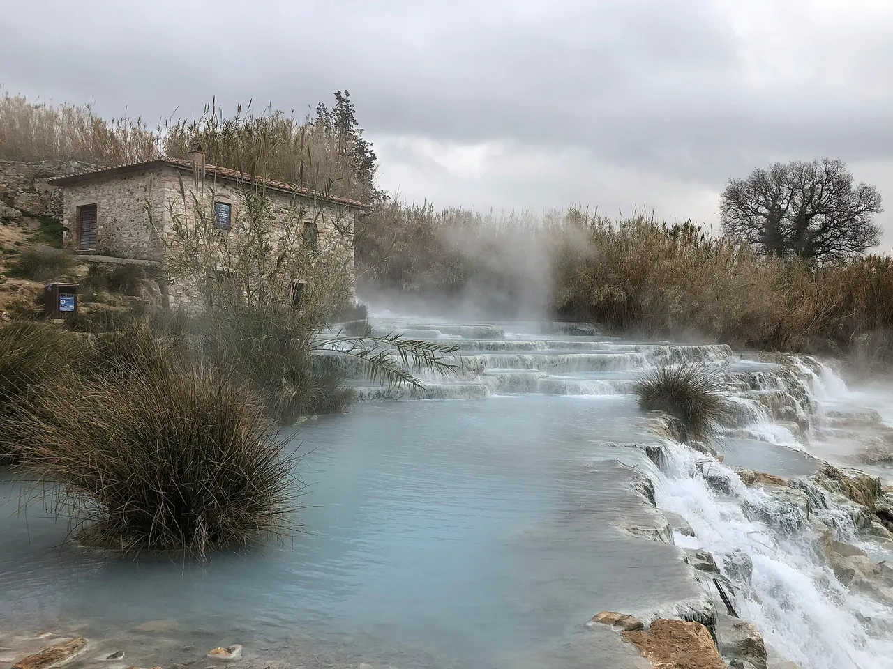 Cascade Del Mulino 2