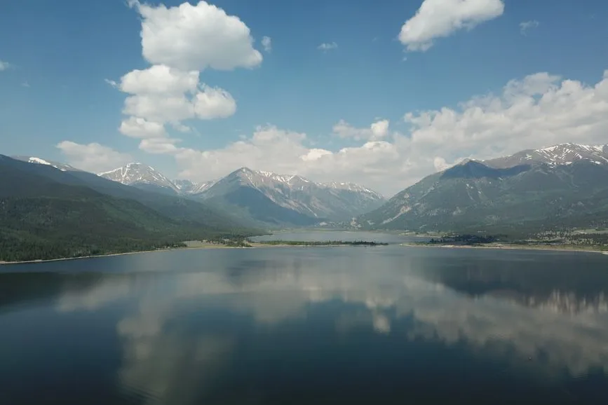 Tours & Activities in Twin Lake South