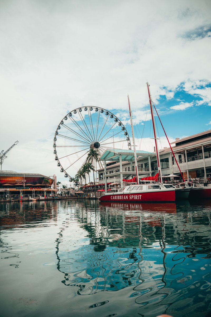 Bayside Marketplace
